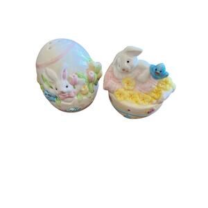 Easter Egg Bunny Rabbit Ceramic Salt and Pepper Shakers
